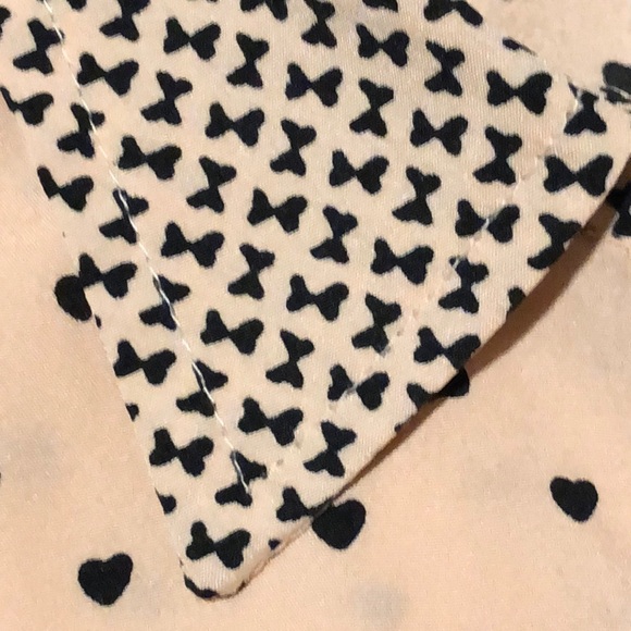 Sleeveless Maternity peach blouse - Picture 5 of 5